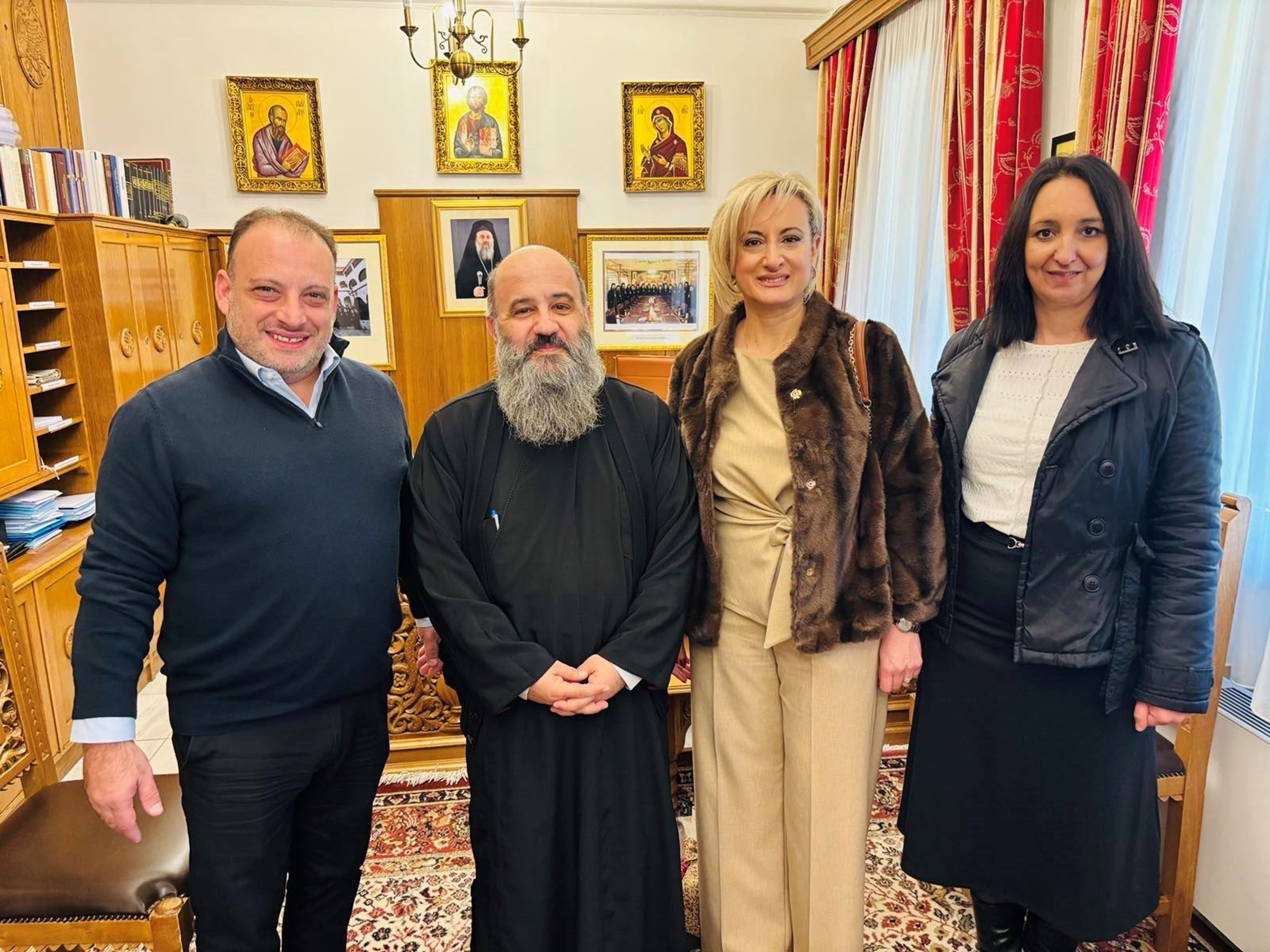 ΕΠΙΣΚΕΨΗ ΤΗΣ Δ/ΝΣΗΣ ΠΡΟΣΧΟΛΙΚΗΣ ΑΓΩΓΗΣ & ΤΡΙΤΗΣ ΗΛΙΚΙΑΣ ΣΤΗΝ ΙΕΡΑ ΣΥΝΟΔΟ